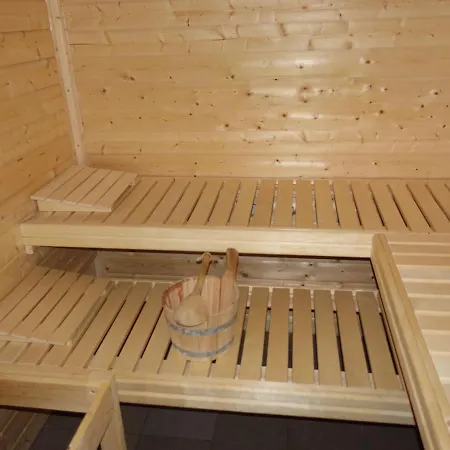 度假居 Sunny Slope & Sauna By Interhome