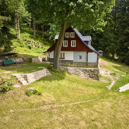 度假居 Sunny Slope & Sauna By Interhome *